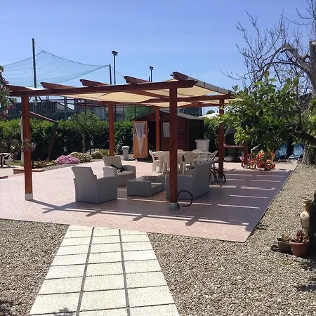 Il Sole Nascente Couette-café Furci Siculo