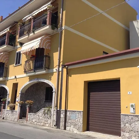 Il Sole Nascente Couette-café