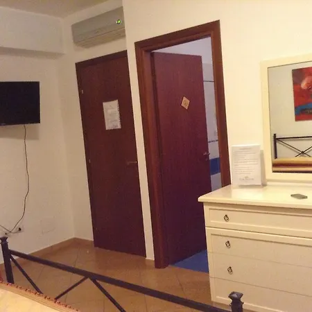 Il Sole Nascente Bed & Breakfast 4*