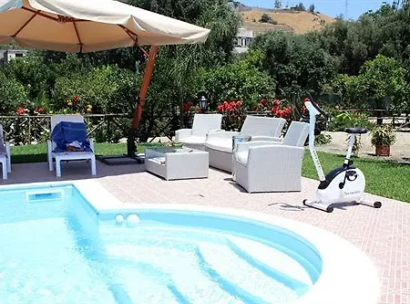 Il Sole Nascente Nocleg ze śniadaniem Furci Siculo